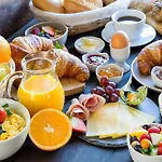 מלון Four Points By Sheraton Arabellapark 4*