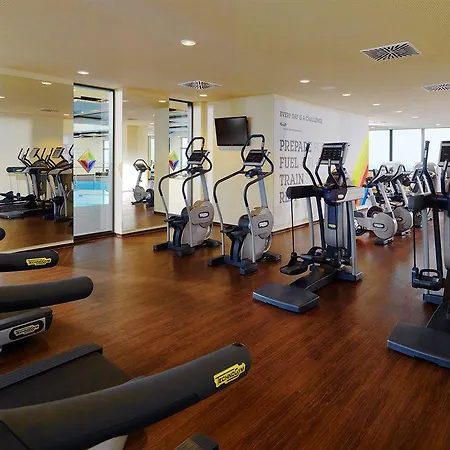Hotel Four Points By Sheraton Arabellapark 4*