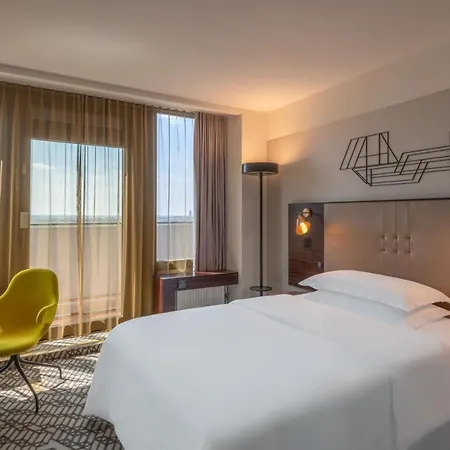 Four Points By Sheraton Arabellapark Hotel