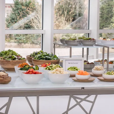 Four Points By Sheraton Arabellapark 4* Munich