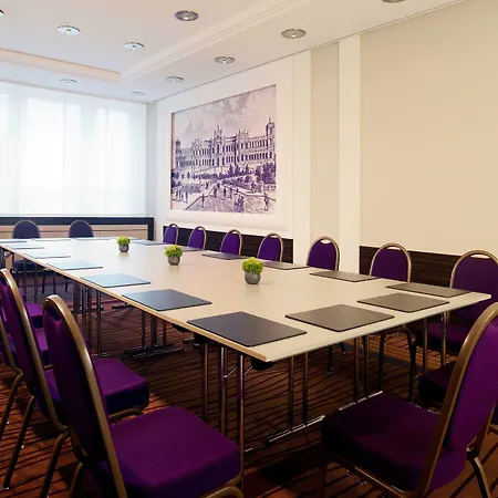 Four Points By Sheraton Arabellapark 4*