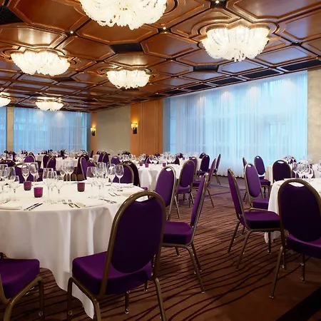 Four Points By Sheraton Arabellapark Мюнхен