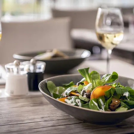 Ξενοδοχείο Four Points By Sheraton Arabellapark 4*