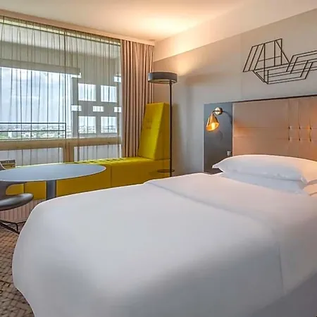 Four Points By Sheraton Arabellapark Hotel Munich