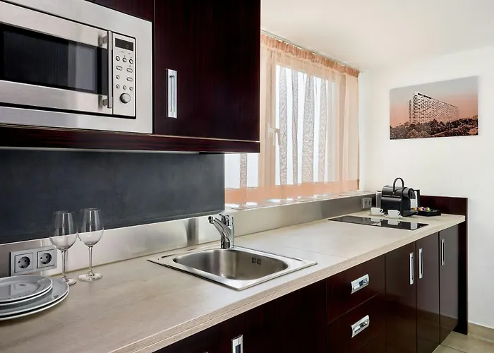 Four Points By Sheraton Arabellapark Hotel