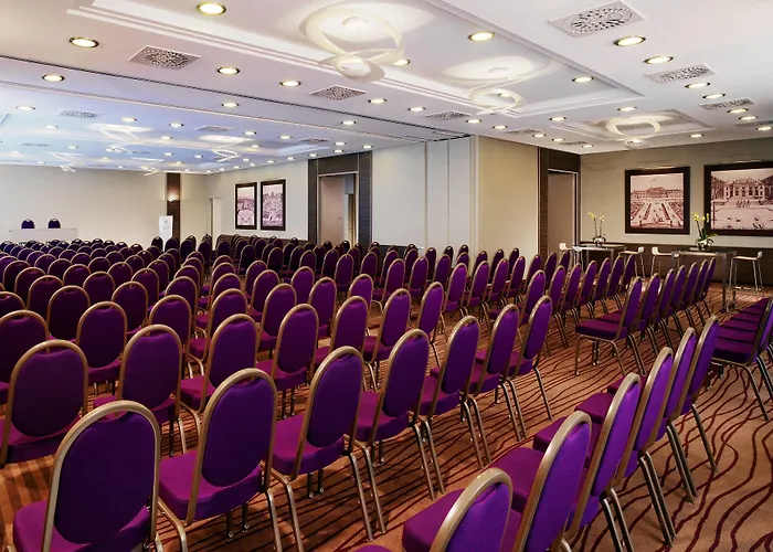 Hotel Four Points By Sheraton Arabellapark