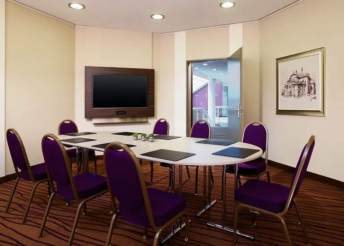 Hotel Four Points By Sheraton Arabellapark 4*