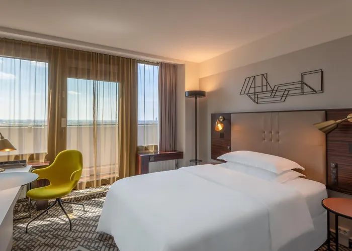 Four Points By Sheraton Arabellapark Hotel 4*