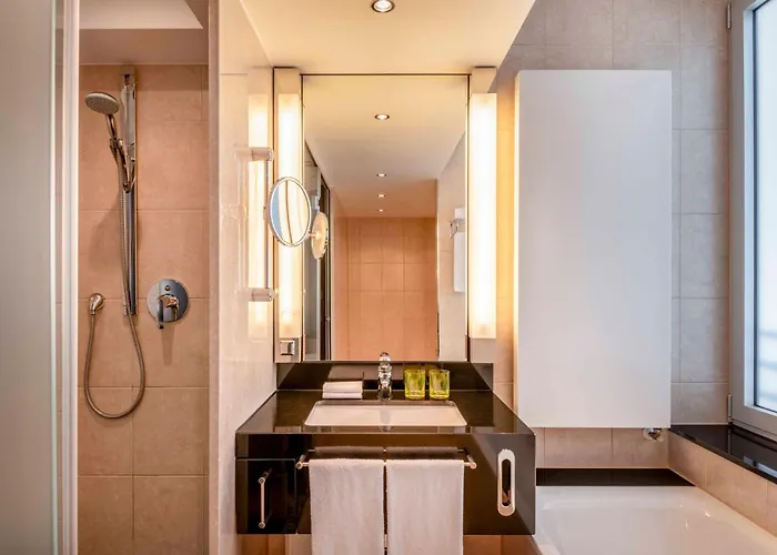 Four Points By Sheraton Arabellapark Hotel 4*