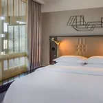 Four Points By Sheraton Arabellapark Отель 4*