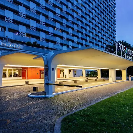 Отель Four Points By Sheraton Arabellapark