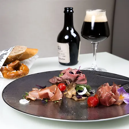 Four Points By Sheraton Arabellapark 4*