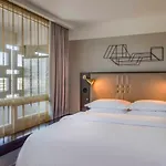 فور بوينتس باي شيراتون أرابيلا بارك فندق 4*