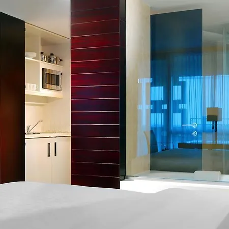 Four Points By Sheraton Arabellapark Hotel 4*