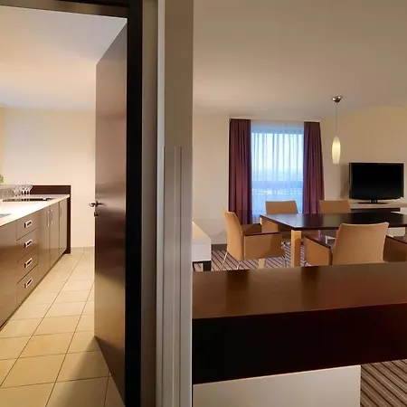 Hotel Four Points By Sheraton Arabellapark Munich